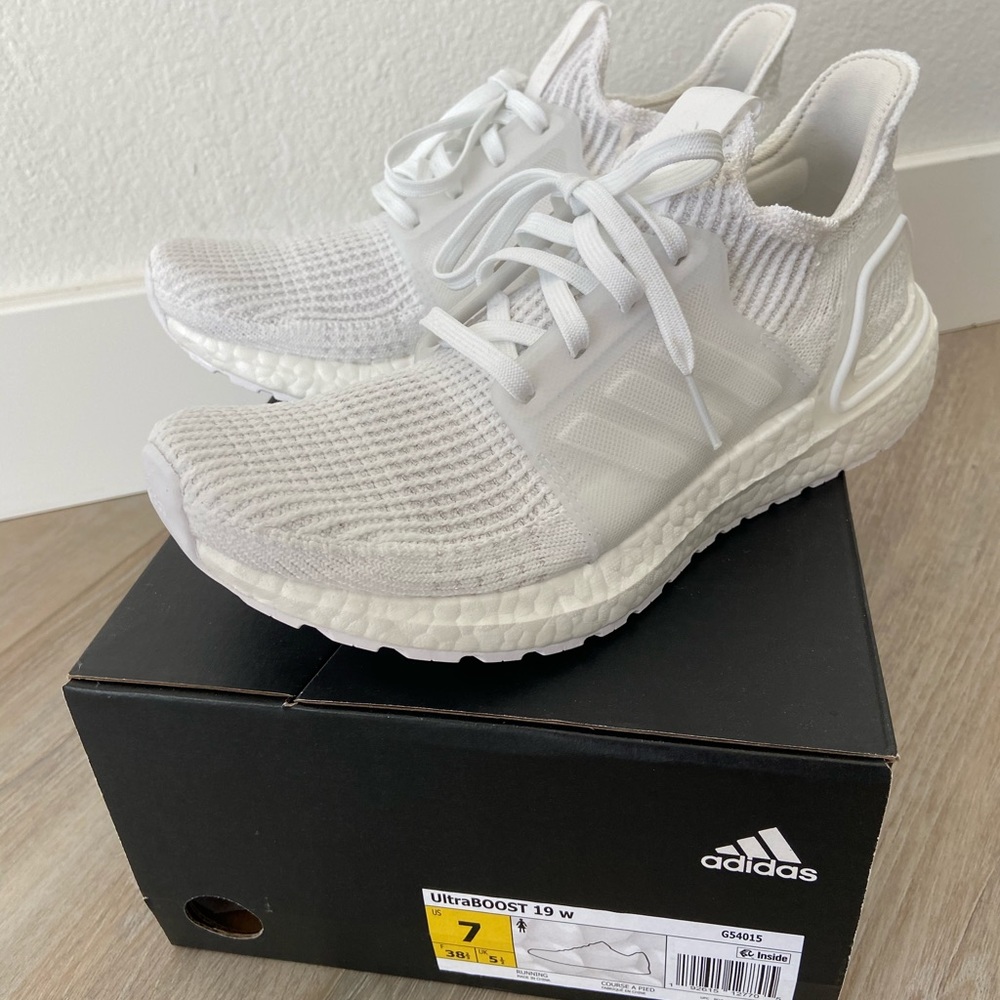 Adidas UltraBoost 19